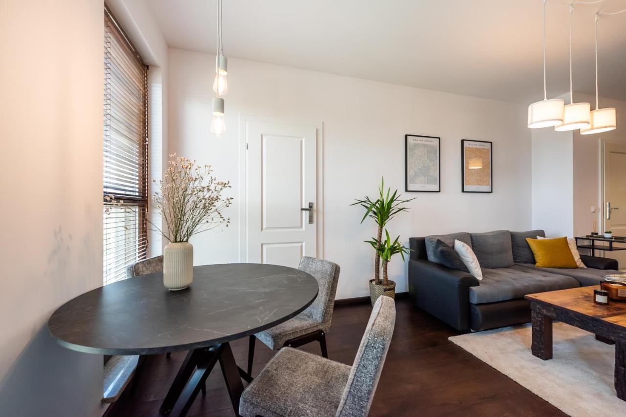 Ochota De Luxe Apartment Warsaw Exterior photo